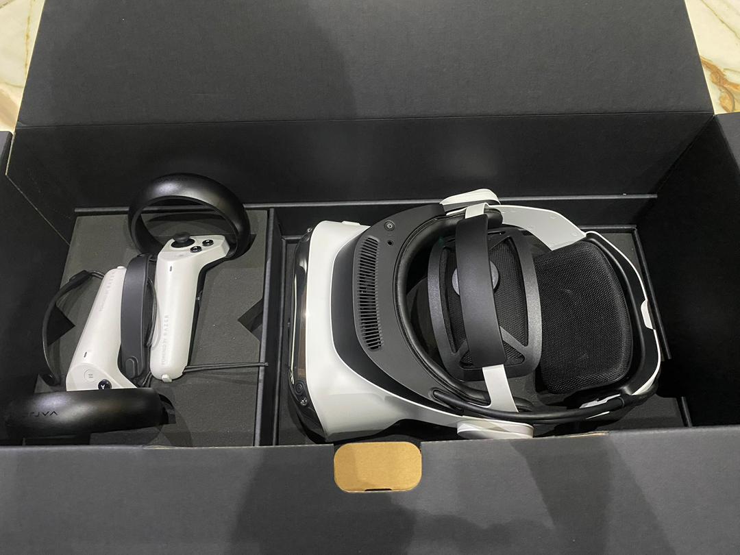Varjo XR-4 focal edition mixed-reality headsets 2023
