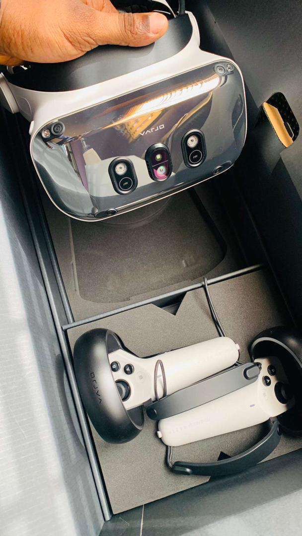 Varjo XR-4 focal edition mixed-reality headsets 2023